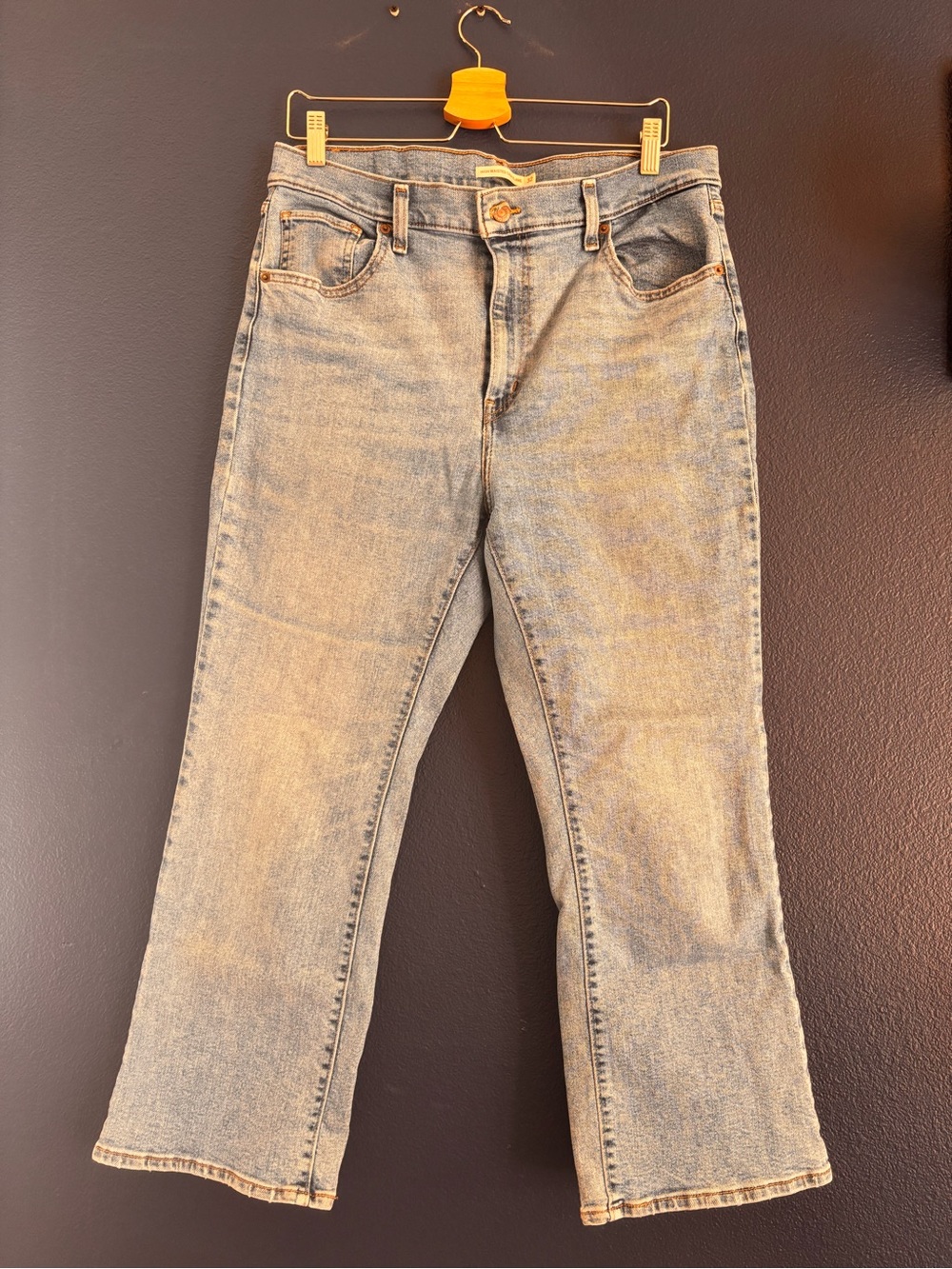 Levi’s High-waisted cropped flare Light Wash Jeans